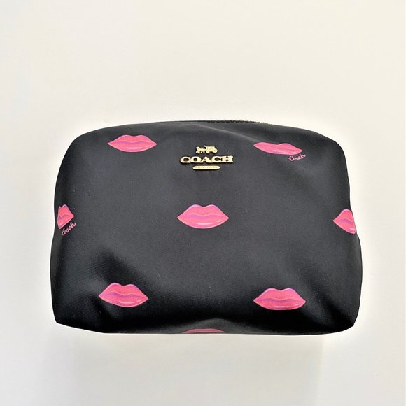 $98 Coach Small Nylon Boxy Cosmetic Case Pink Lips - Picture 2 of 6